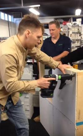 Quick Start with a DWC 18-4500 Screw Gun Race