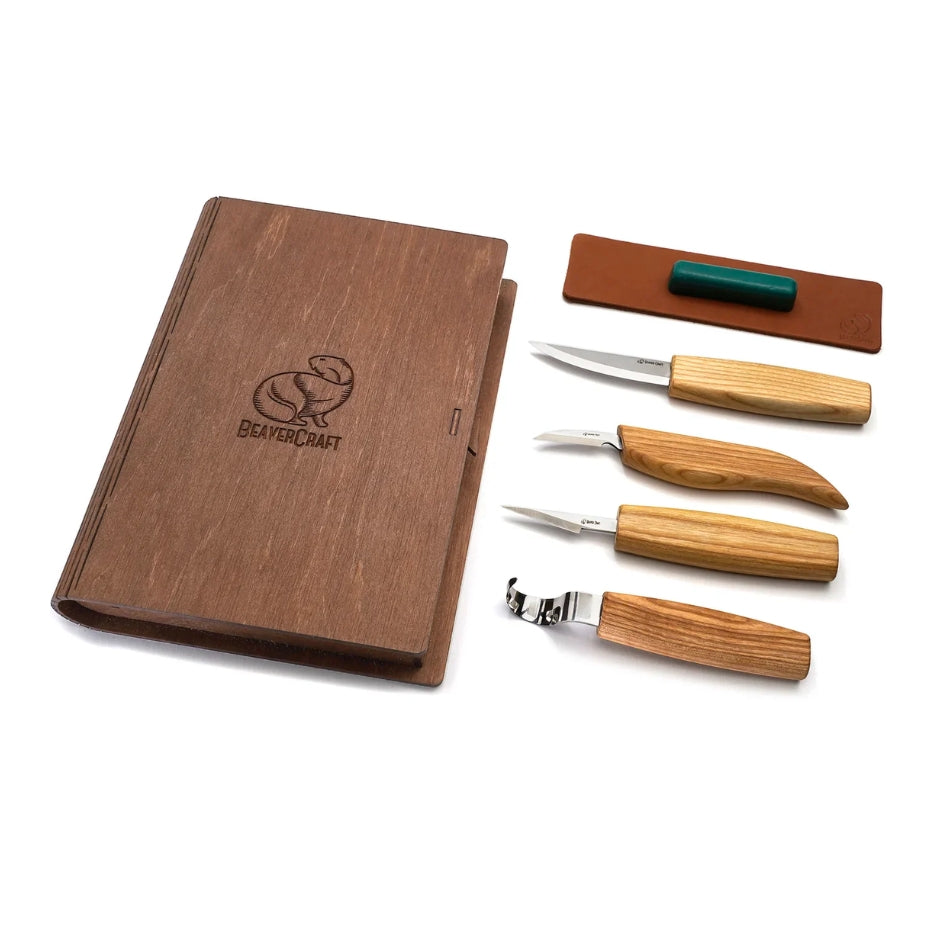 Beavercraft Set of 4 Knives in a Book Case
