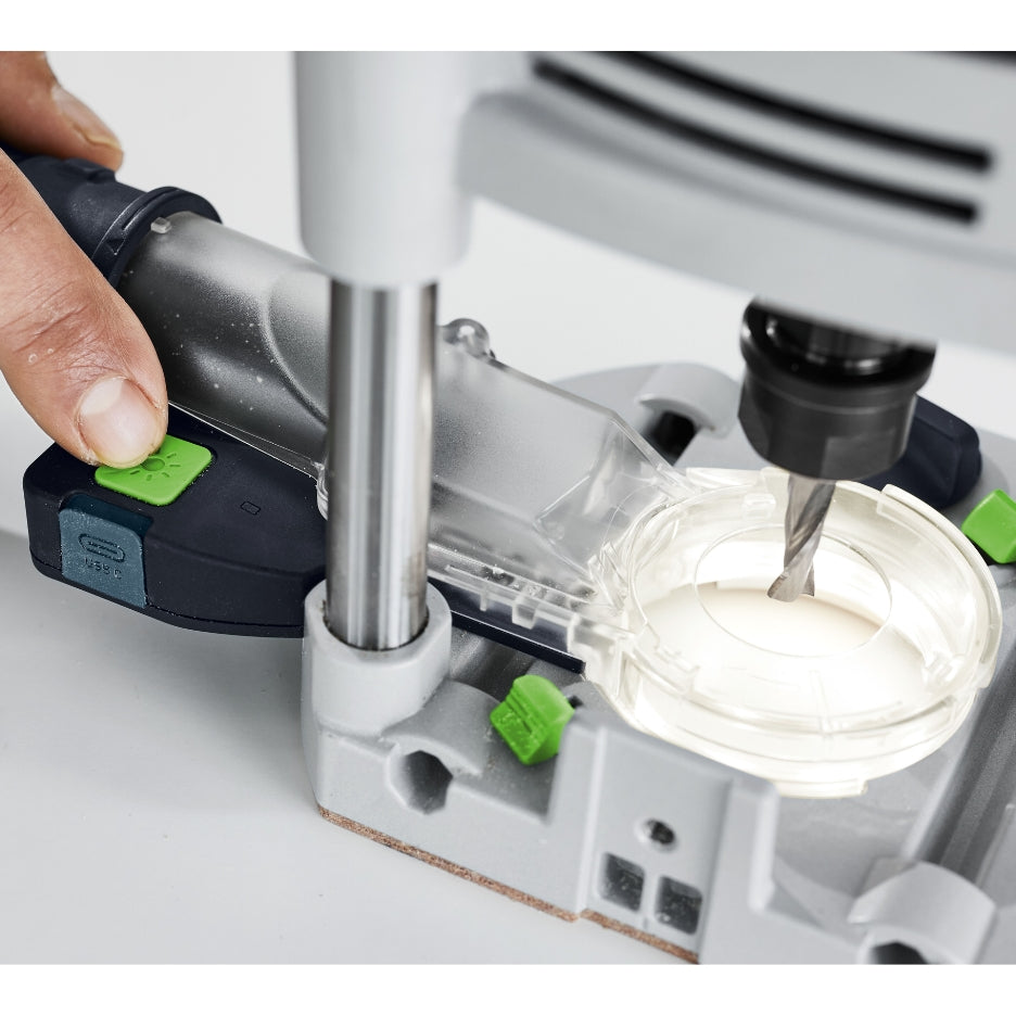 Hand adjusting Festool Light Module brightness level