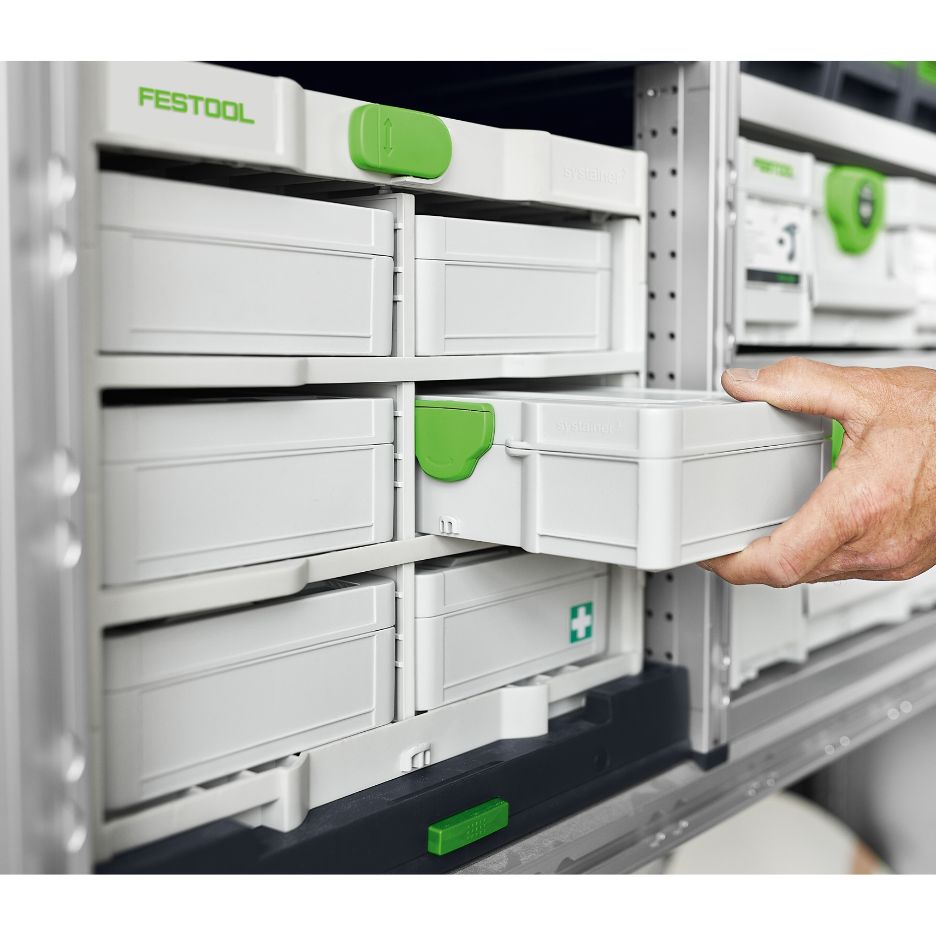 Hand pulling MINI-Systainer from Festool Systainer Rack SYS3-RK/6 M 337