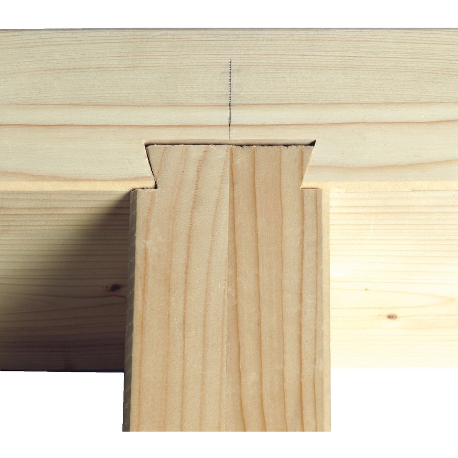 Dovetail wood joint created using Mafell Arunda templates