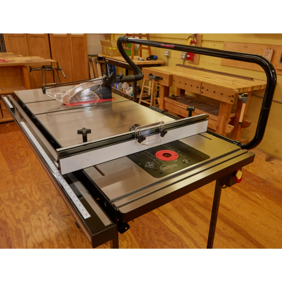 SawStop Table Saw with Cast Iron Table Insert