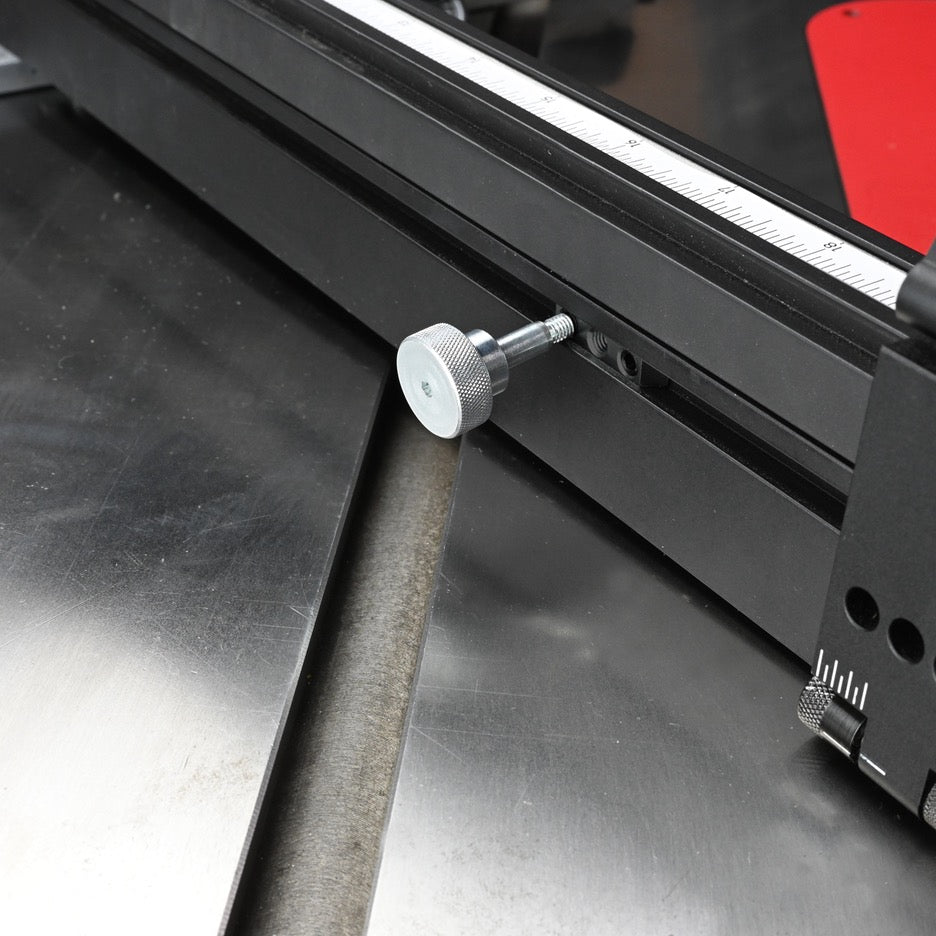 SawStop Revolution Miter Gauge TSA-RMG lock