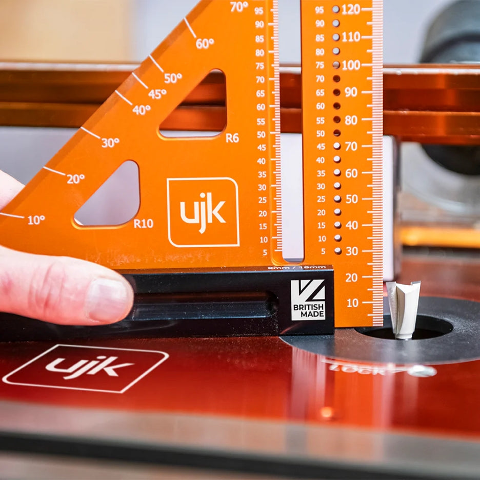 Radius triangles on the 250mm and 350mm squares (the 150mm has R6 and R10) in the centre of the squares can be used to easily mark furniture to assist in the removal of sharp edges and also make the squares more lightweight.