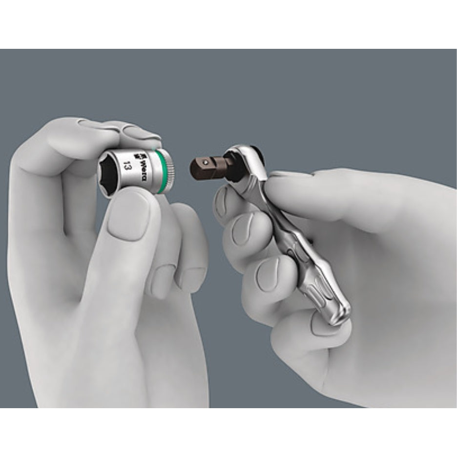 1/4" sockets can also be used
with the Zyklop Mini bit ratchet by
connecting the 870/1 adapter (¼"
hexagon to 1/4" square head).