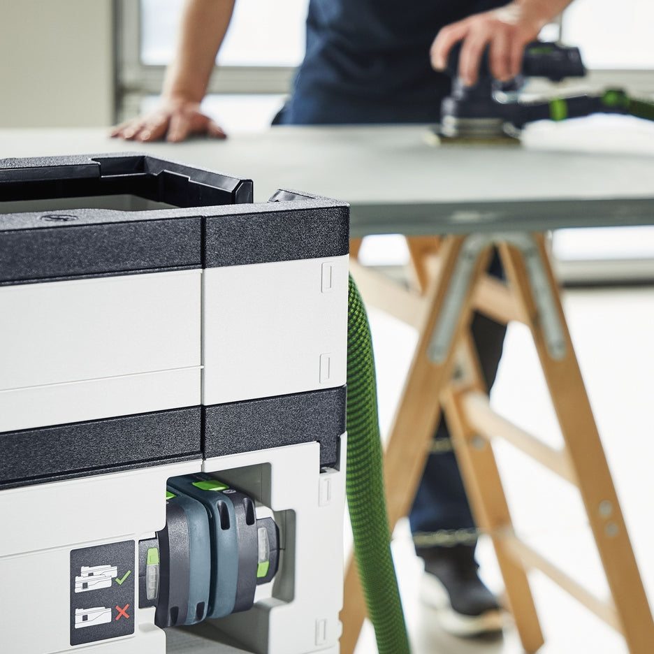 CTC SYS Dust Extractor connected to cordless RTSC sander for dust-free sanding.