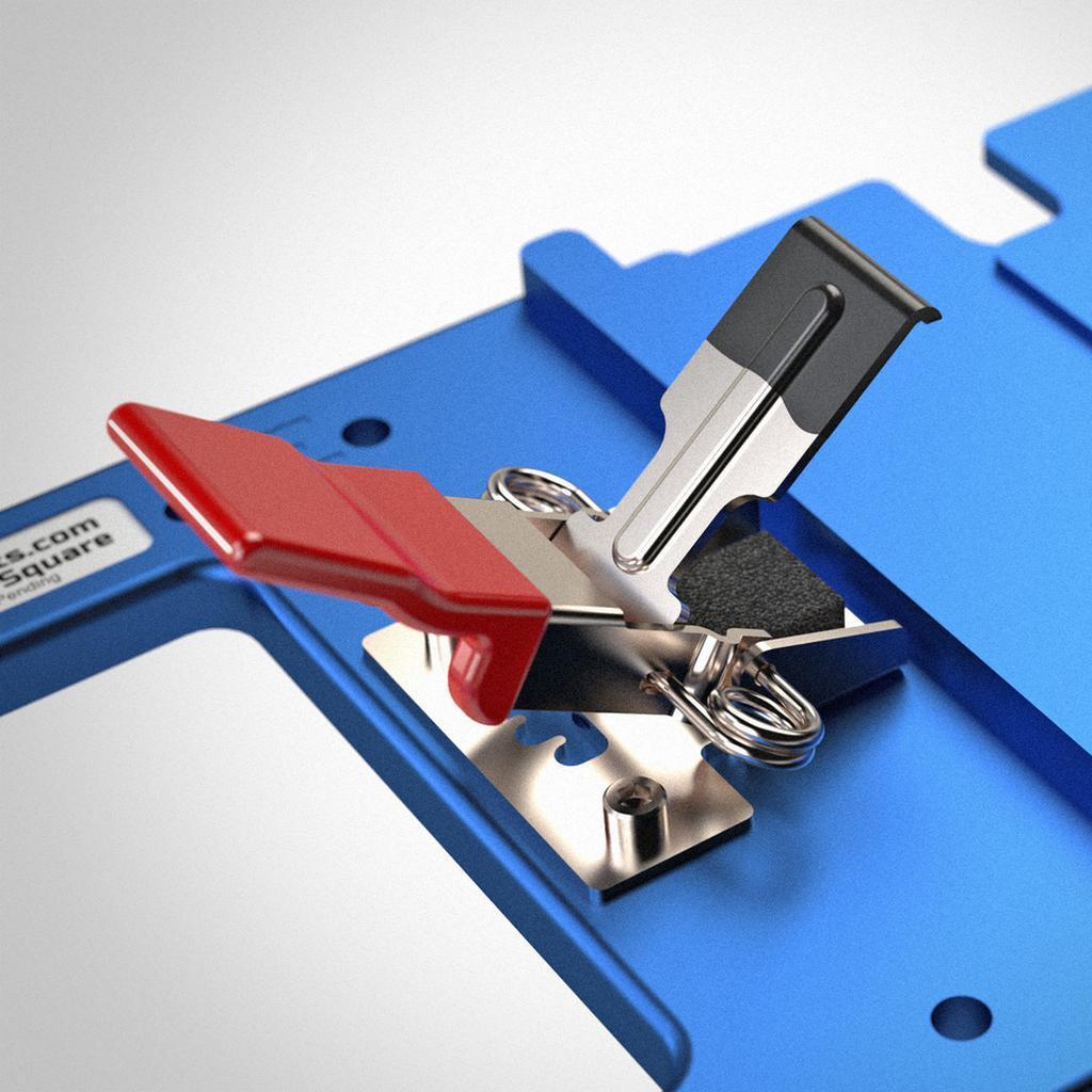 The stainless steel draw latch has a coating on the hook to prevent damage to the guide rail, and handle for a better grip.