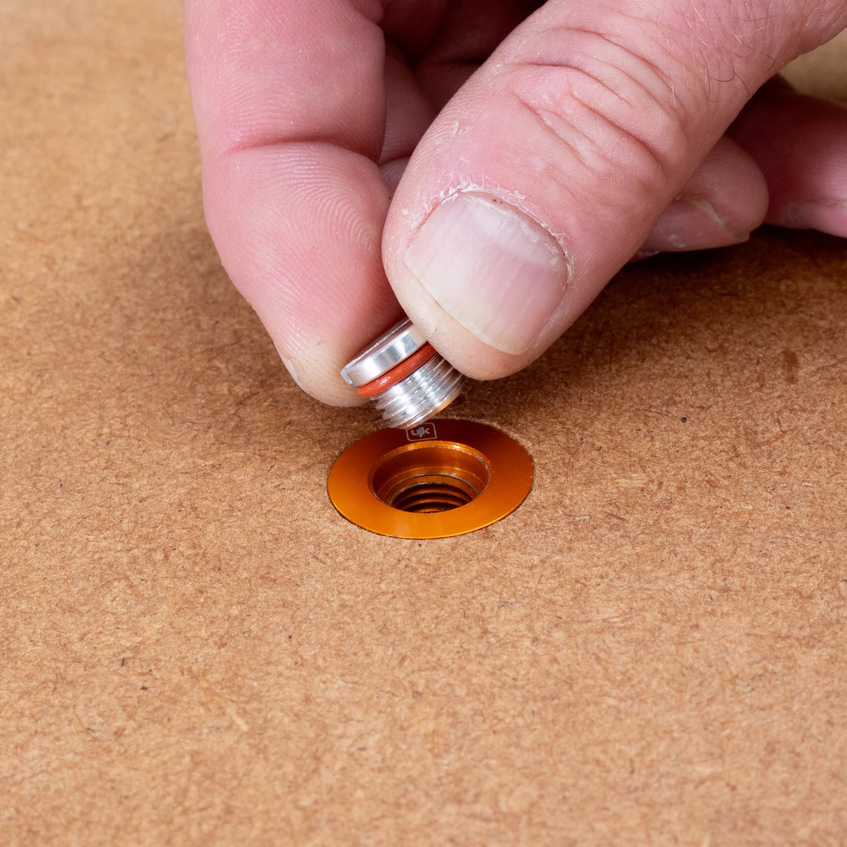 UJK Tools V Dog, 60mm Dog, Sealing Cap, 80 & 100mm Foam Sealing Rings 10430