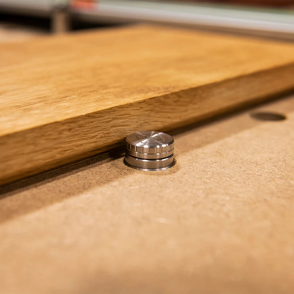 UJK Tools Expanding 20mm Dogs 10mm height 108819