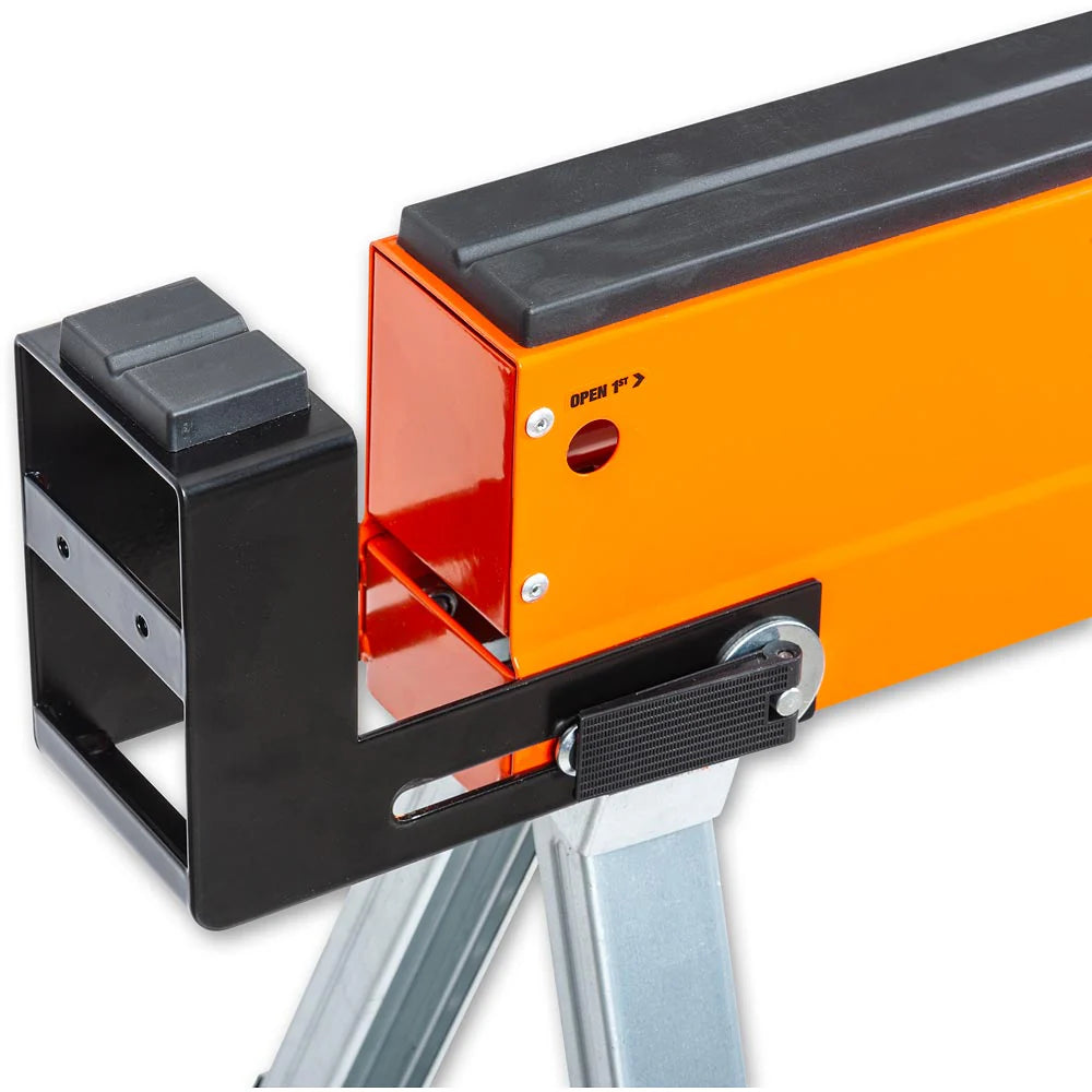 UJK Tools Sawhorses 112146