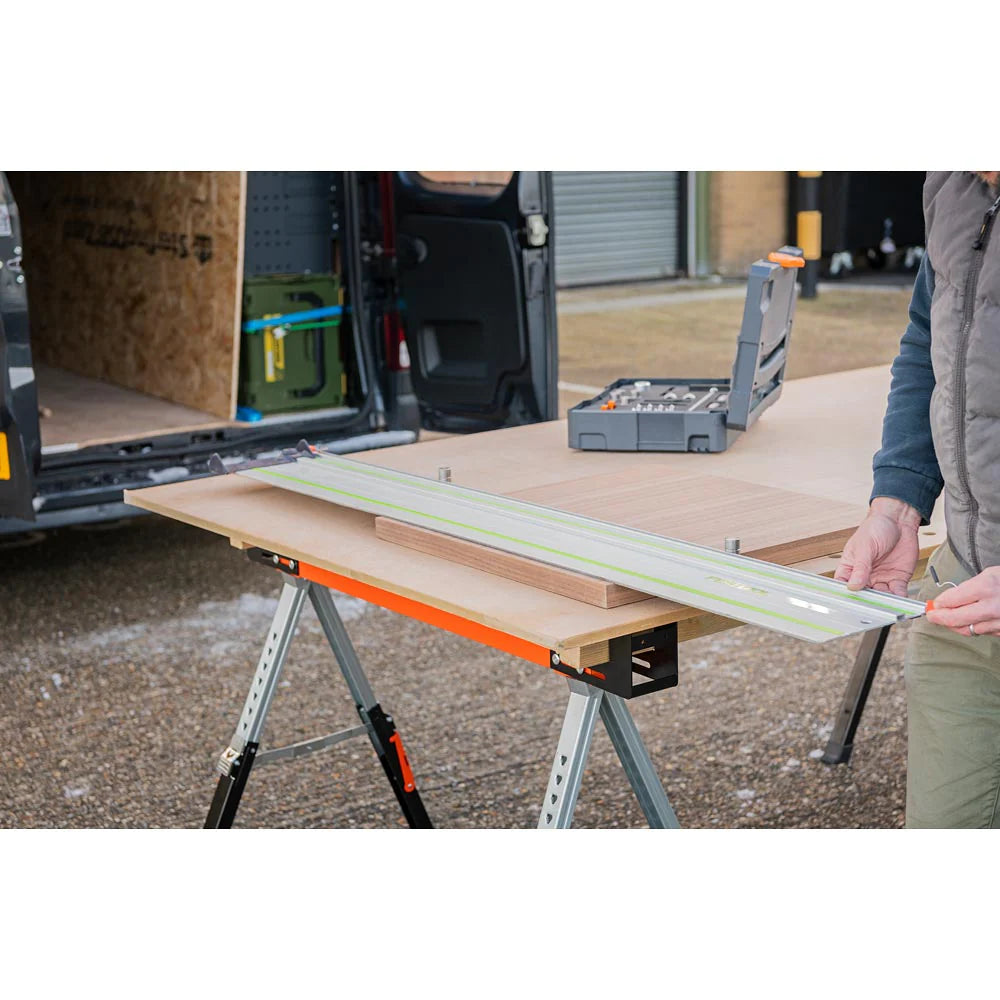 UJK Tools Sawhorses 112146