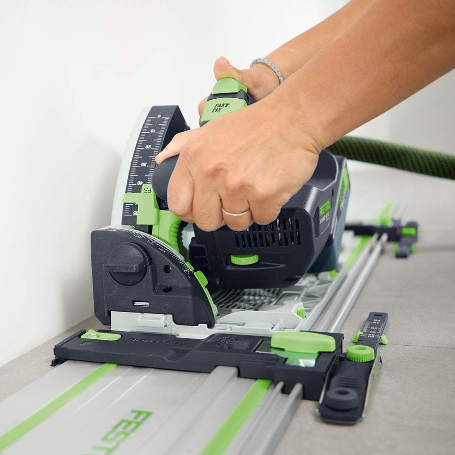 User ends a pocket cut close to a wall with Depth Position Indicators mounted on left side of FS Guide Rail.