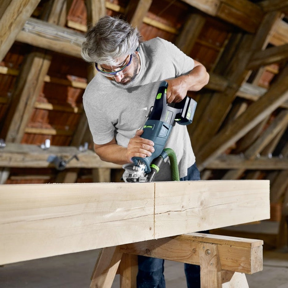 Festool RSC 18 Cordless Reciprocating Saw Plus 576951 cutting large timber beam