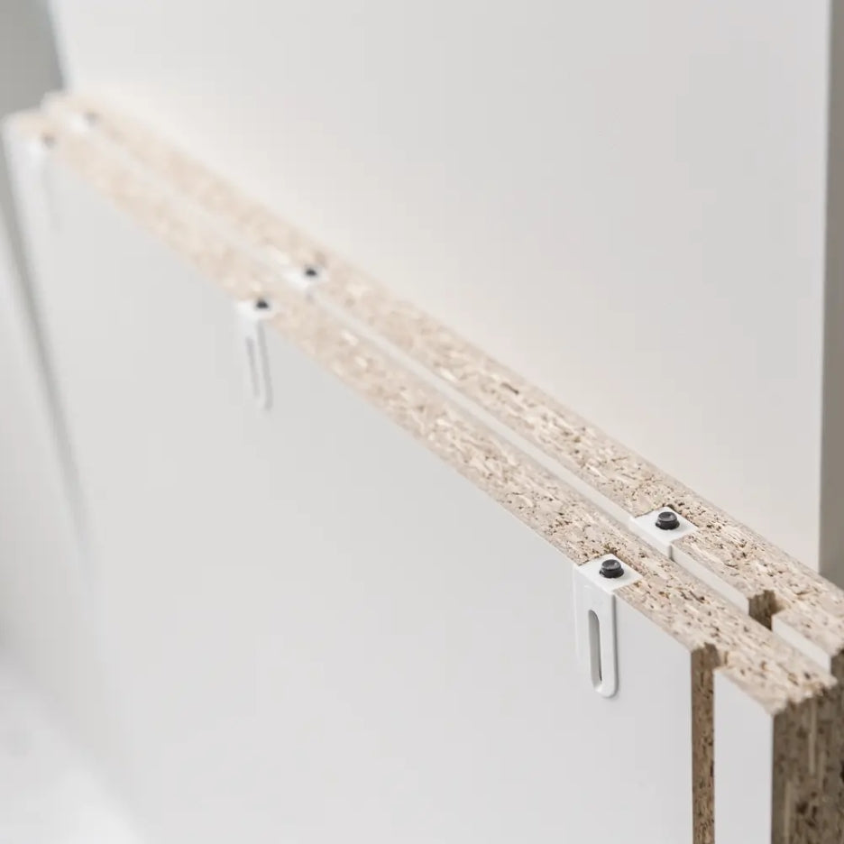 Pieces of furniture using Lamello Cabineo 8 M6 