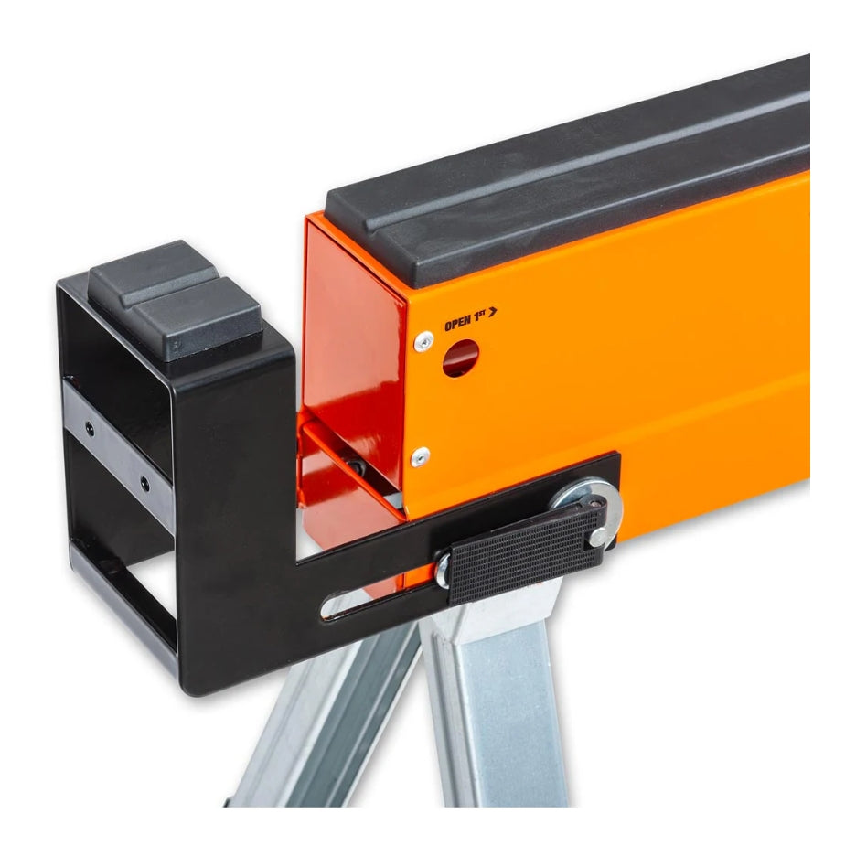 UJK Tools Sawhorses top
